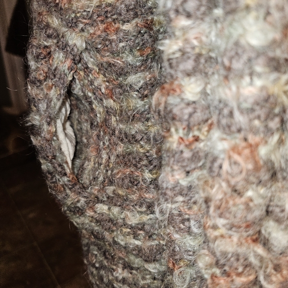 Ms Poodle Wool Sweater - Picture 3 of 4